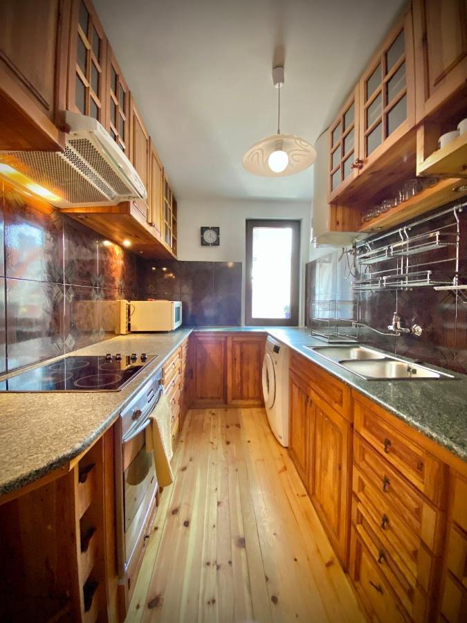 Bright Central Studio For 4 In Burgas Zewnętrze zdjęcie