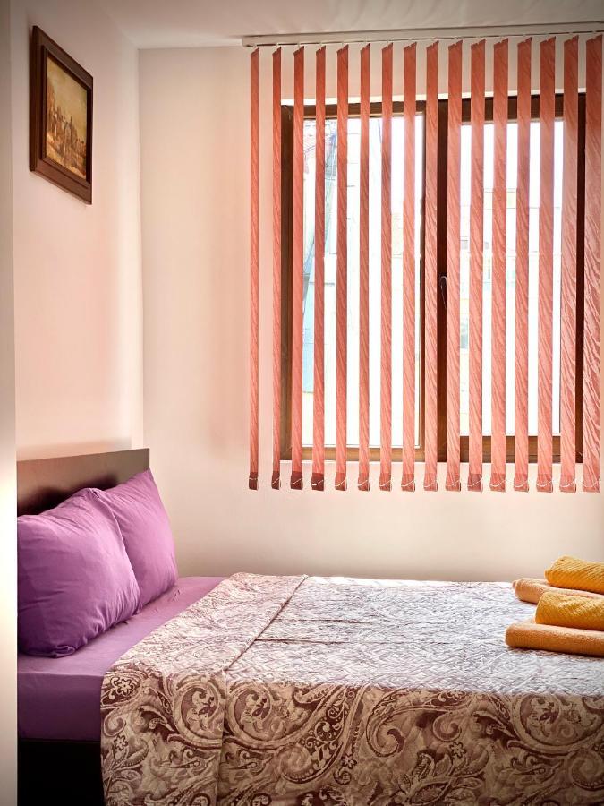 Bright Central Studio For 4 In Burgas Zewnętrze zdjęcie